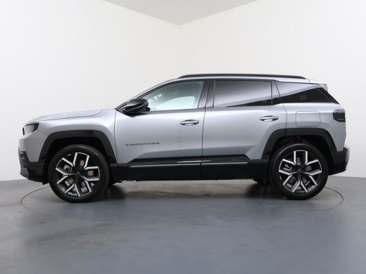 Jeep Compass 1.6 e-Hybrid Plug-In First Edition | Adaptieve cruise | Pano dak | 360* camera | Focal audio | El... ActivLease financial lease