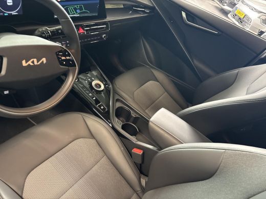 Kia Niro 1.6 GDi Hybrid DynamicLine | BTW auto | PDC | Half Leder | Keyless | ActivLease financial lease