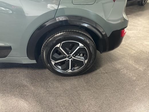 Kia Niro 1.6 GDi Hybrid DynamicLine | BTW auto | PDC | Half Leder | Keyless | ActivLease financial lease