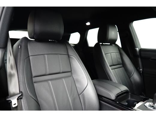 Land Rover Range Rover Evoque 1.5 P300e AWD R-Dynamic SE | Leder | Adaptive Cruise | Dodehoek Detectie | Elekt. Achterklep | St... ActivLease financial lease