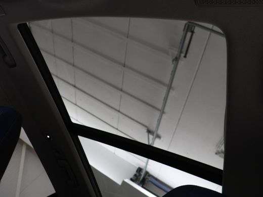 Lynk & Co 01 Plug In | SOH 95.2 % | Panoramadak | Infinity by Harman | 360 Camera | Adaptive cruise | Stoelver... ActivLease financial lease