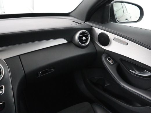 Mercedes-Benz C-Klasse 300e AMG Limited Edition | SOH 84.9% | 360 Camera | Trekhaak | Stoelverwarming | Leder/Alcantara ... ActivLease financial lease