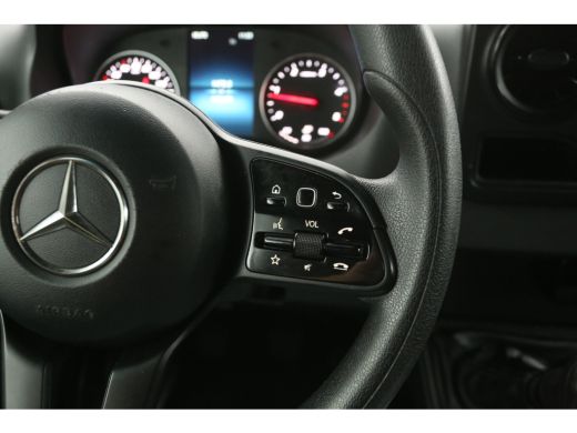 Mercedes-Benz Sprinter 2.2 CDI L1H1 | Airco | Cruise | Camera | Carplay | Trekhaak | Parkeersens. ActivLease financial lease
