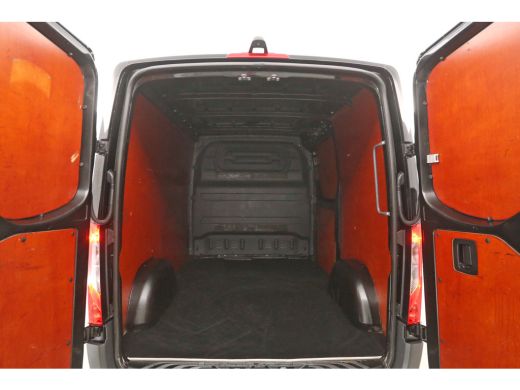 Mercedes-Benz Sprinter 2.2 CDI L1H1 | Airco | Cruise | Camera | Carplay | Trekhaak | Parkeersens. ActivLease financial lease