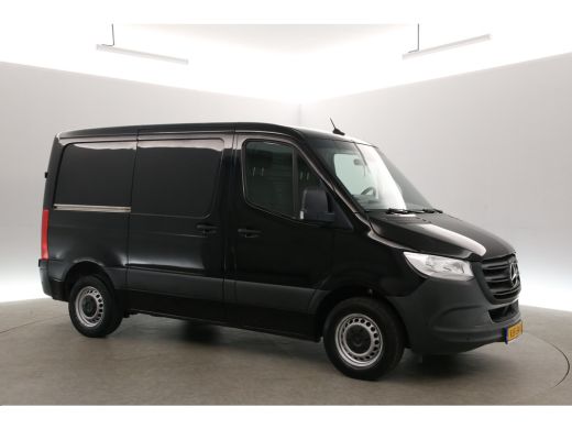 Mercedes-Benz Sprinter 2.2 CDI L1H1 | Airco | Cruise | Camera | Carplay | Trekhaak | Parkeersens. ActivLease financial lease