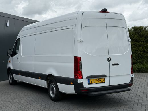 Mercedes-Benz Sprinter 315 CDI 150 PK / L3H2 / 360 CAMERA / AIRCO / CRUISE / NAVI / 3-ZITS / CARPLAY / GEVEERDE STOEL ActivLease financial lease