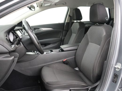 Opel Insignia Sports Tourer 1.5 Turbo Business Executive Aut. Trekhaak | Cruise Control | Carplay | Climate Con... ActivLease financial lease