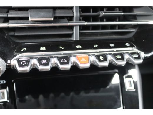 Peugeot 2008 1.2 PureT. 130PK Allure Gr.-Navigatie/Camera/Cruise-control/Carplay-android ActivLease financial lease