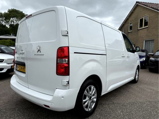 Peugeot Expert 226S 1.6 BlueHDI 115pk Premium 3-Persoons, Navi, Camera, ActivLease financial lease