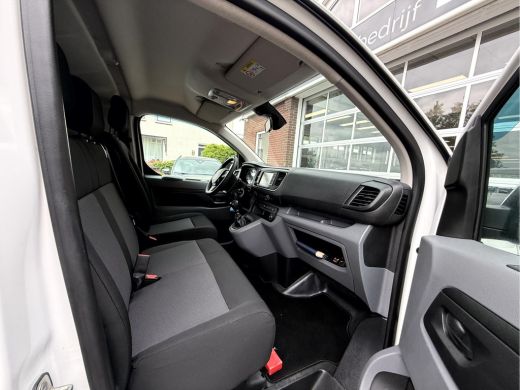 Peugeot Expert 226S 1.6 BlueHDI 115pk Premium 3-Persoons, Navi, Camera, ActivLease financial lease