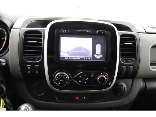 Renault Trafic 1.6 dCi T29 L2H1 Formula Edition Yellow Energy | Navigatie | Climate Control | Parkeersensoren | ... ActivLease financial lease