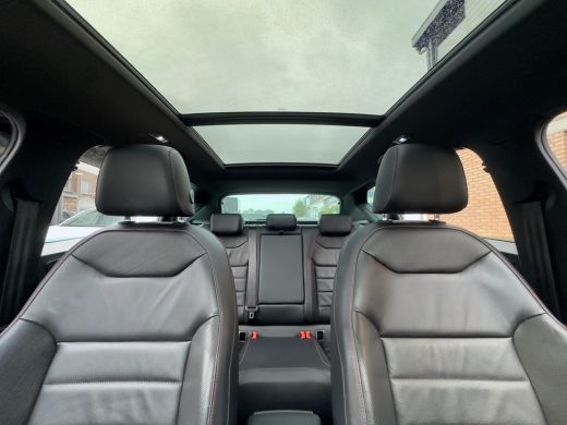 Seat Ateca 1.5 TSI AUT7 FR INTENSE 150PK PANODAK LEDER NAVI CAMERA360 DIGI-DASH CARPLAY LED LMV PDC ActivLease financial lease