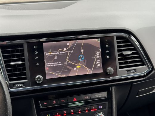 Seat Ateca 1.5 TSI AUT7 FR INTENSE 150PK PANODAK LEDER NAVI CAMERA360 DIGI-DASH CARPLAY LED LMV PDC ActivLease financial lease