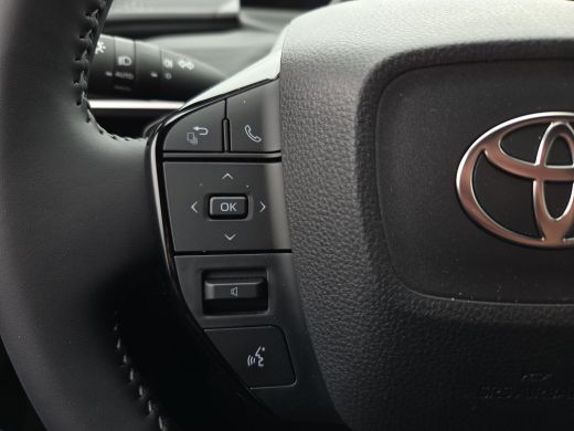 Toyota C-HR+ First Edition 77 kWh | Nieuwe auto | Direct uit voorraad leverbaar | ActivLease financial lease