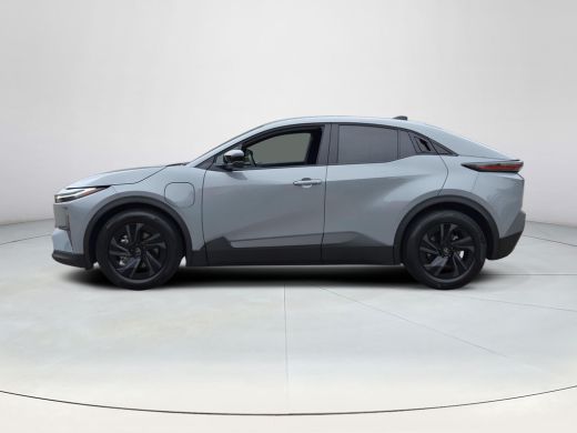 Toyota C-HR+ First Edition 77 kWh | Nieuwe auto | Direct uit voorraad leverbaar | ActivLease financial lease