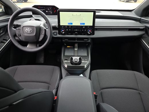 Toyota C-HR+ First Edition 77 kWh | Nieuwe auto | Direct uit voorraad leverbaar | ActivLease financial lease