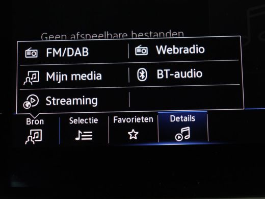 Volkswagen Taigo 1.0 TSI Life Business | Stoelverwarming | Carplay Adaptive cruise | Navigatie | Parkeerhulp | DAB... ActivLease financial lease