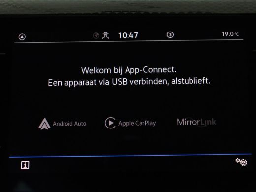 Volkswagen Taigo 1.0 TSI Life Business | Stoelverwarming | Carplay Adaptive cruise | Navigatie | Parkeerhulp | DAB... ActivLease financial lease