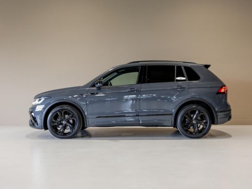 Volkswagen Tiguan 1.5 TSI 2x R-Line Blackstyle / 150pk / Panorama dak / Stoel en stuurverwarming / Head-up display / ActivLease financial lease