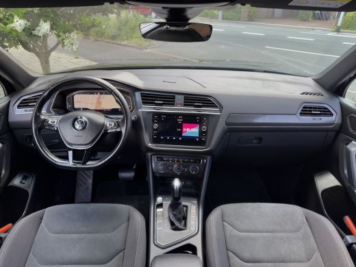 Volkswagen Tiguan Allspace 1.5 TSI AUT7 R-LINE HIGHLINE NAVI CAMERA DIGI-DASH APPLE-CARPLAY LED LMV PDC ActivLease financial lease