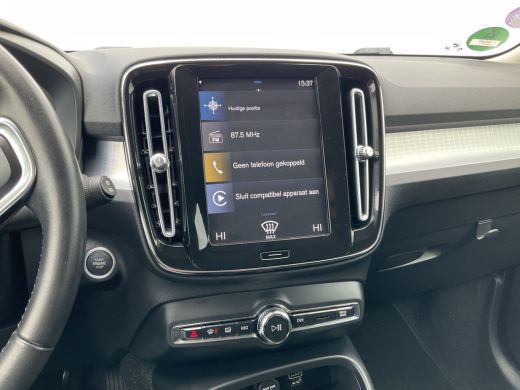 Volvo  XC40 1.5 T3 Business Pro Automaat Adap.Cruise Nav/Cam Carplay Orig.NL Hoogzitter! ActivLease financial lease