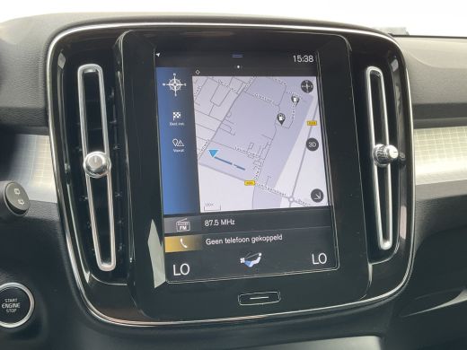Volvo  XC40 1.5 T3 Business Pro Automaat Adap.Cruise Nav/Cam Carplay Orig.NL Hoogzitter! ActivLease financial lease