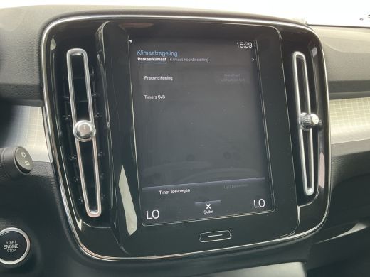 Volvo  XC40 1.5 T3 Business Pro Automaat Adap.Cruise Nav/Cam Carplay Orig.NL Hoogzitter! ActivLease financial lease