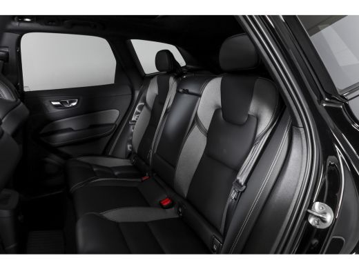 Volvo  XC60 2.0 T8 Plug-in hybrid AWD Plus Dark | S/K-Panodak | Dig. Cockpit | Adapt. Cruise | Winterpakket |... ActivLease financial lease
