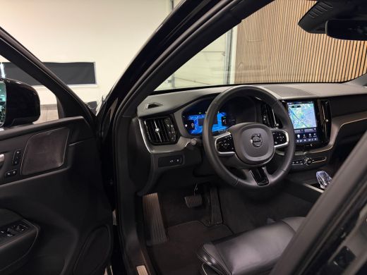 Volvo  XC60 T6 AWD Recharge Plus Black Edition | Trekhaak | 360&deg; Camera | Harman Kardon | Adaptieve Cruise Co... ActivLease financial lease