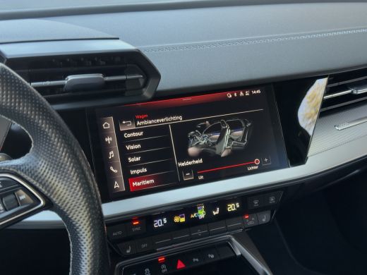 Audi A3 Limousine 35 TFSI AUT7 S-LINE. NAVI DIGI-DASH APPLE-CARPLAY AIRCO LED LMV PDC ActivLease financial lease