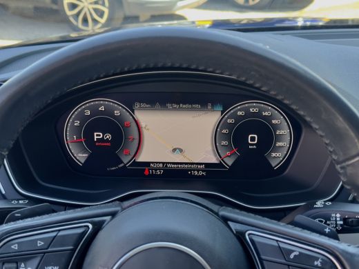 Audi A4 Avant 35 TFSI AUT7 S-LINE LAUNCH EDITION SPORT LEDER NAVI DIGI-DASH LED LMV PDC ActivLease financial lease