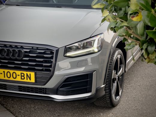 Audi Q2 1.4 TFSI AUT7 S-LINE. PANODAK BLACK EDITION VOL-LEDER 19 INCH-LMV NAVI LED PDC ActivLease financial lease