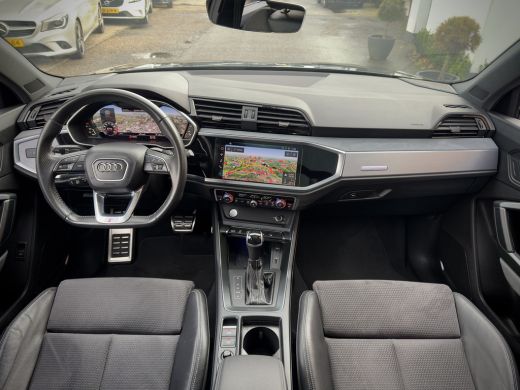Audi Q3 45 TFSI 2.0 AUT7 QUATTRO COMPETITION 3X S-LINE EDITION ONE PANODAK LEDER NAVI DIGI-DASH APPLE-CAR... ActivLease financial lease