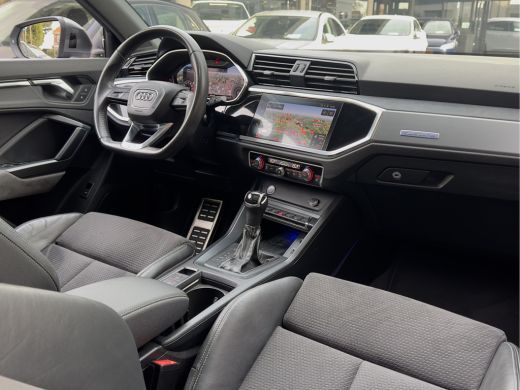 Audi Q3 45 TFSI 2.0 AUT7 QUATTRO COMPETITION 3X S-LINE EDITION ONE PANODAK LEDER NAVI DIGI-DASH APPLE-CAR... ActivLease financial lease