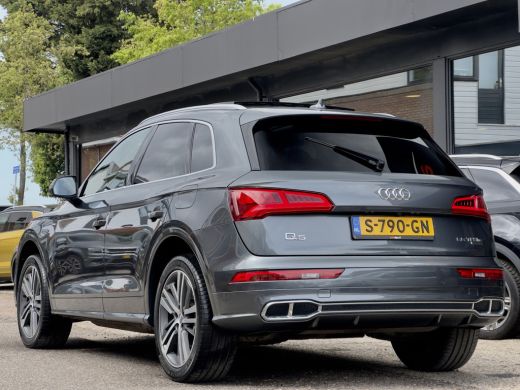Audi Q5 55 TFSI QUATTRO COMPETITION AUT7 PANODAK DESIGNO-LEDER NAVI CAMERA DIGI-DASH B&O APPLE-CARPLAY LE... ActivLease financial lease