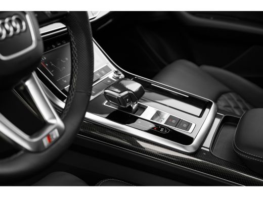 Audi Q8 60 TFSI e quattro Pro Line S Competition 462 PK | Trekhaak | Panoramadak | Carbon Afwerking In&Ex... ActivLease financial lease