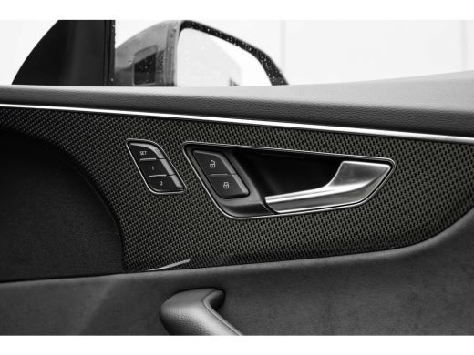 Audi Q8 60 TFSI e quattro Pro Line S Competition 462 PK | Trekhaak | Panoramadak | Carbon Afwerking In&Ex... ActivLease financial lease