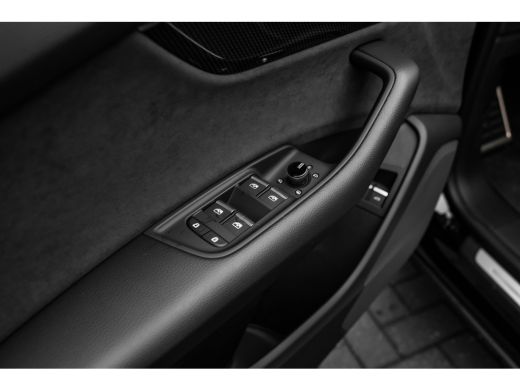 Audi Q8 60 TFSI e quattro Pro Line S Competition 462 PK | Trekhaak | Panoramadak | Carbon Afwerking In&Ex... ActivLease financial lease