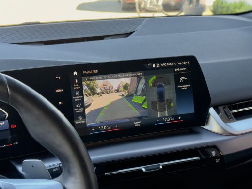 BMW 2 Serie Active Tourer 218i AUT7 M-SPORT LEDER NAVI CAMERA DIGI-DASH APPLE-CARPLAY LED LMV PDC ActivLease financial lease