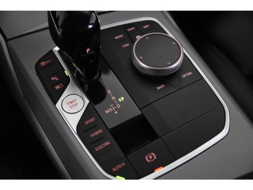 BMW 3 Serie 320 e Touring *1ste Eigenaar*Leer*Stoelverwarming*PDC* ActivLease financial lease