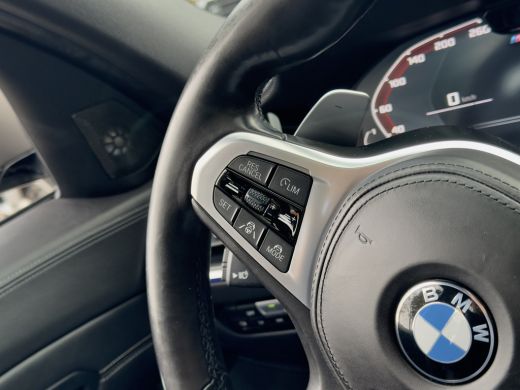 BMW 3 Serie Touring M340i AUT8 XDRIVE M-PERFORMANCE HIGH-EXE 374PK PANODAK DESIGNO-LEDER DIGI-DASH APPLE-CARP... ActivLease financial lease