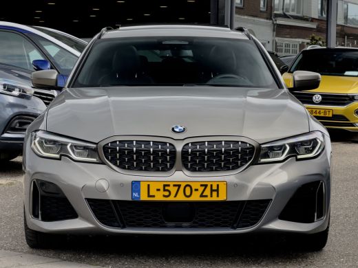 BMW 3 Serie Touring M340i AUT8 XDRIVE M-PERFORMANCE HIGH-EXE 374PK PANODAK DESIGNO-LEDER DIGI-DASH APPLE-CARP... ActivLease financial lease
