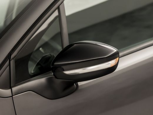 Citroën C3 1.2 PureTech Sport (APPLE CARPLAY, NAVIGATIE, PARKEERSENSOREN, SPORTSTOELEN, GETINT GLAS, LM VELG... ActivLease financial lease