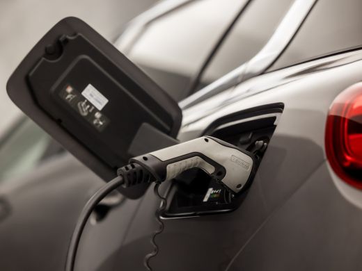 Citroën C5 Aircross 1.6 Plug-in Hybrid 225 Deluxe 225Pk Automaat (APPLE CARPLAY, GROOT NAVI, 360 CAMERA, GETINT GLAS,... ActivLease financial lease