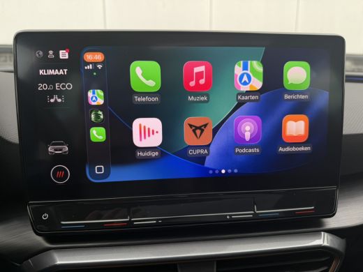 CUPRA Leon Sportstourer 1.4 e-Hybrid Black Edition | Panorama | Carplay | Camera | Virtual | LED | ActivLease financial lease