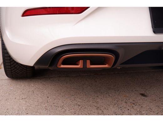 CUPRA Leon Sportstourer 1.4 e-Hybrid Black Edition | Panorama | Carplay | Camera | Virtual | LED | ActivLease financial lease