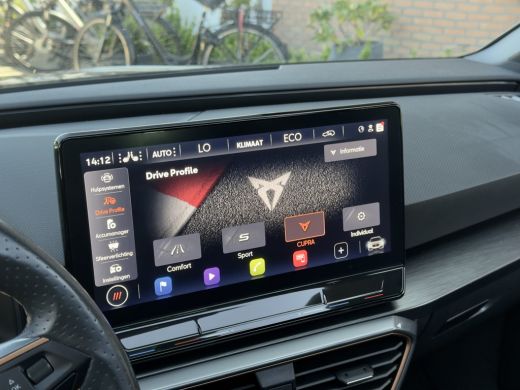 CUPRA Leon Sportstourer 1.4 e-HYBRID VZ AUT6 PERFORMANCE SOH 94,3 %. PANODAK LEDER NAVI CAMERA DIGI-DASH APPLE-CARPLAY LE... ActivLease financial lease