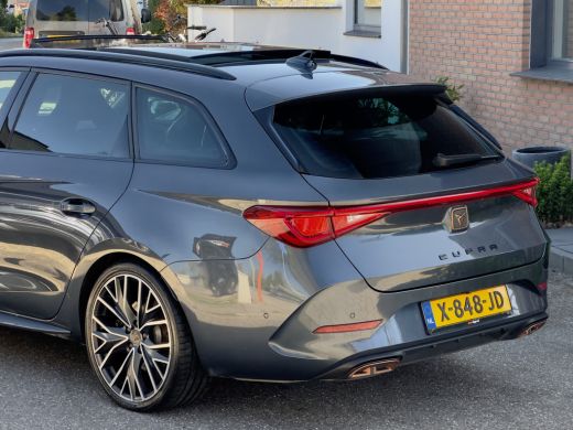 CUPRA Leon Sportstourer 1.4 e-HYBRID VZ AUT6 PERFORMANCE SOH 94,3 %. PANODAK LEDER NAVI CAMERA DIGI-DASH APPLE-CARPLAY LE... ActivLease financial lease