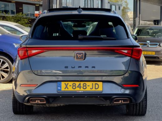 CUPRA Leon Sportstourer 1.4 e-HYBRID VZ AUT6 PERFORMANCE SOH 94,3 %. PANODAK LEDER NAVI CAMERA DIGI-DASH APPLE-CARPLAY LE... ActivLease financial lease