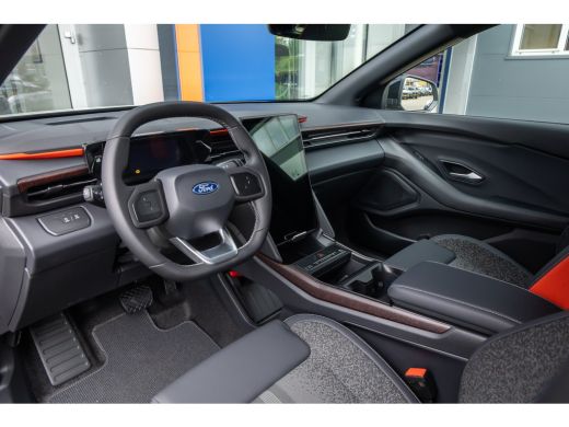 Ford Explorer Collection Extended Range RWD 79 kWh | B&O | Wegklapbare Trekhaak | Apple Carplay / Android Auto ... ActivLease financial lease